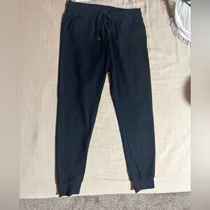 ZYIA women’s black Joggers